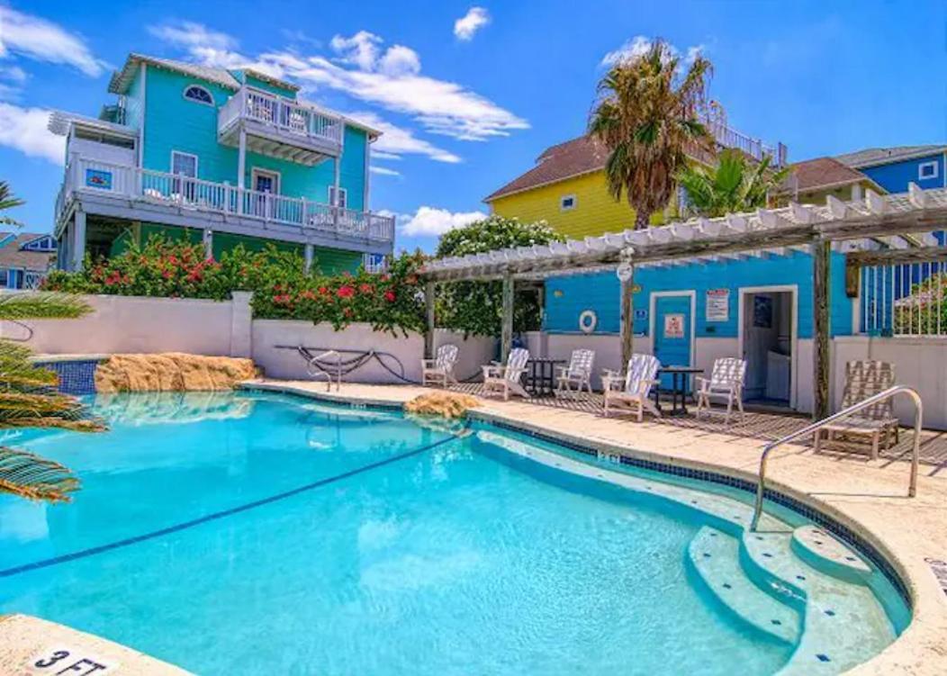 7 Bedroom Home Steps To The Beach With 4 Patios And Pool! Sleeps 20 Port Aransas Luaran gambar