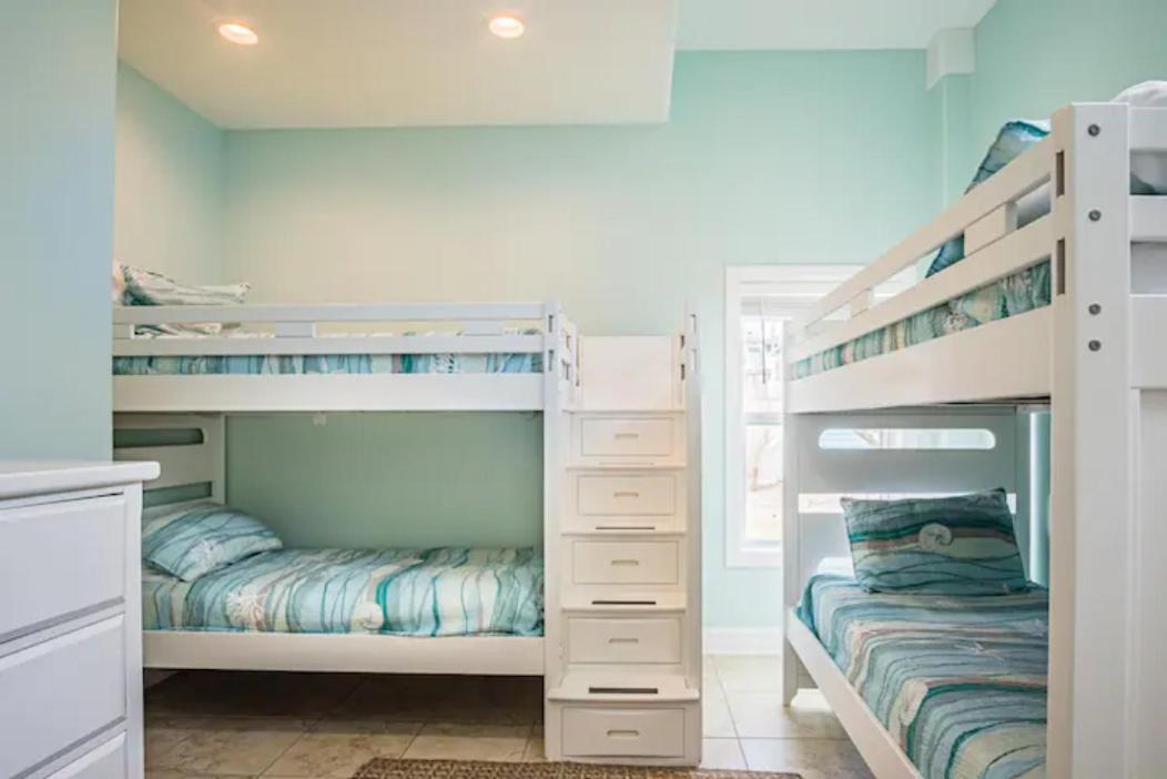 7 Bedroom Home Steps To The Beach With 4 Patios And Pool! Sleeps 20 Port Aransas Luaran gambar