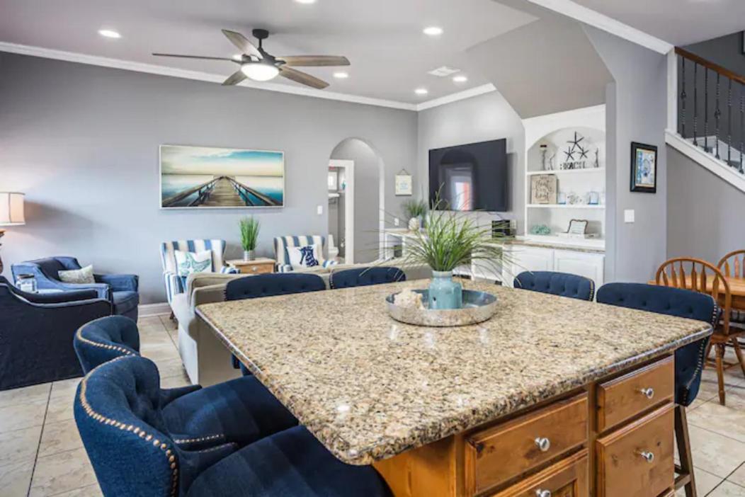7 Bedroom Home Steps To The Beach With 4 Patios And Pool! Sleeps 20 Port Aransas Luaran gambar